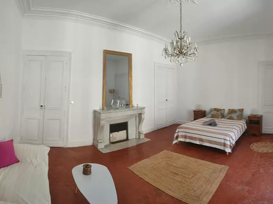 Immagine 2 di Appartamento in affitto  in Grand Rue a Nîmes