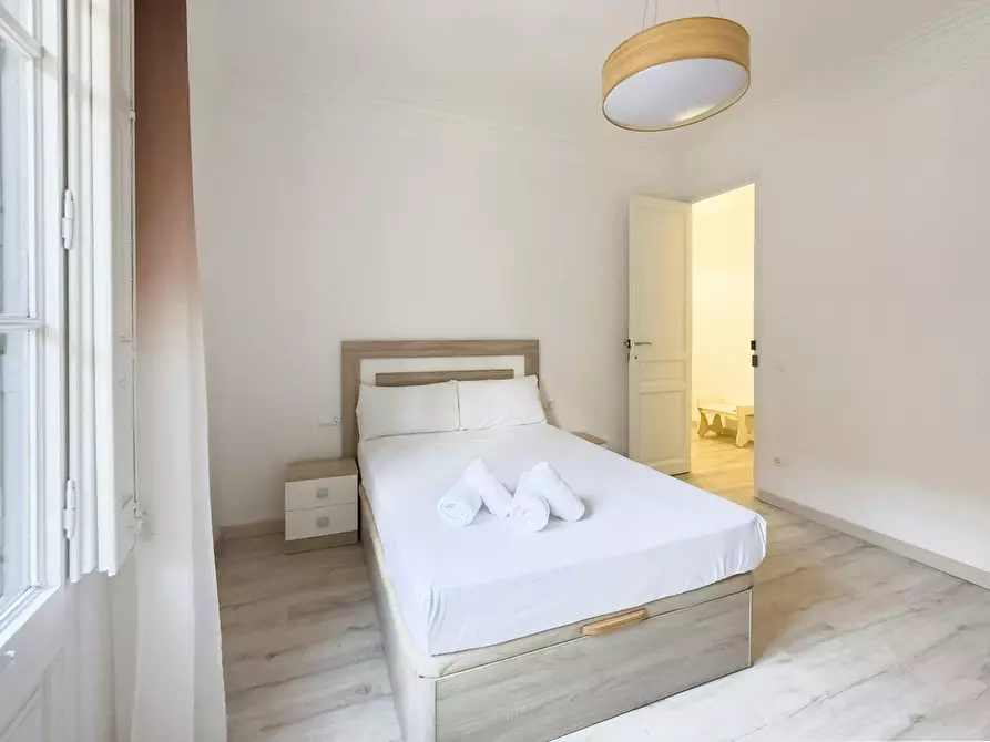 Immagine 5 di Appartamento in affitto  in Avinguda del Paral·lel a Barcelona