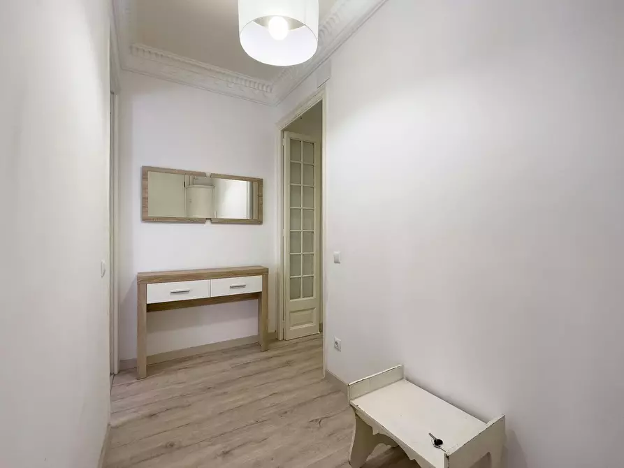 Immagine 1 di Appartamento in affitto  in Avinguda del Paral·lel a Barcelona