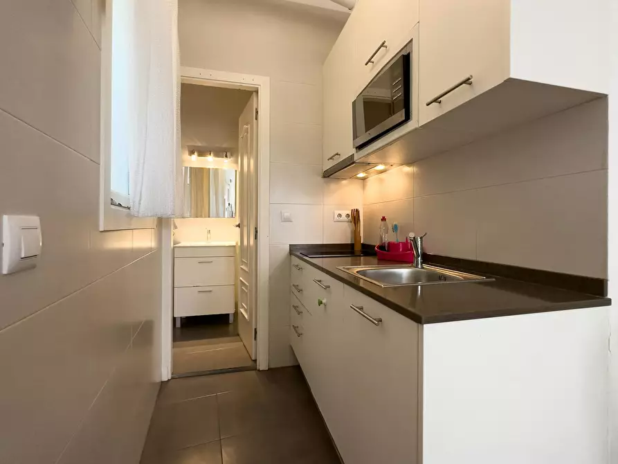 Immagine 5 di Appartamento in affitto  in Carrer de la Cera a Barcelona