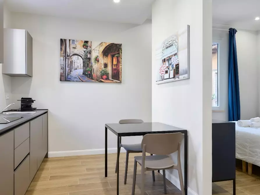 Immagine 8 di Appartamento in affitto  in Via Giulia di Gallese a Roma