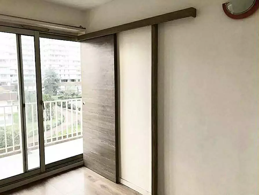 Immagine 1 di Camera in affitto  in Rue des Pavillons a Puteaux