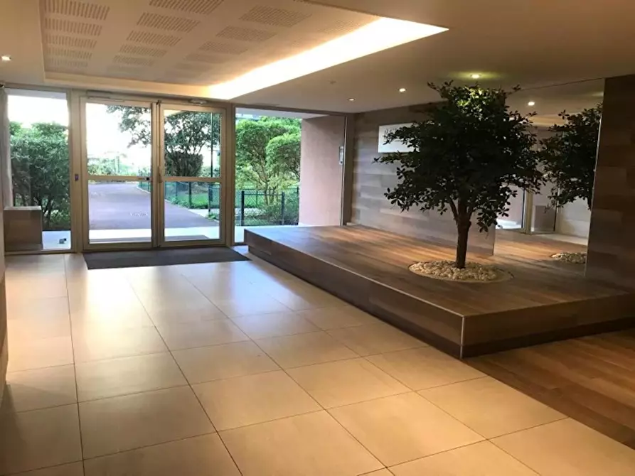 Immagine 8 di Camera in affitto  in Rue des Pavillons a Puteaux