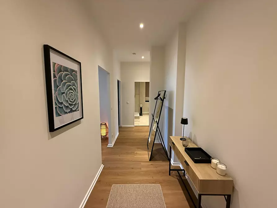 Immagine 5 di Appartamento in affitto  in Kufsteiner Straße a Berlin