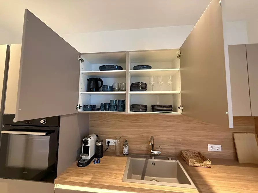 Immagine 7 di Appartamento in affitto  in Kufsteiner Straße a Berlin