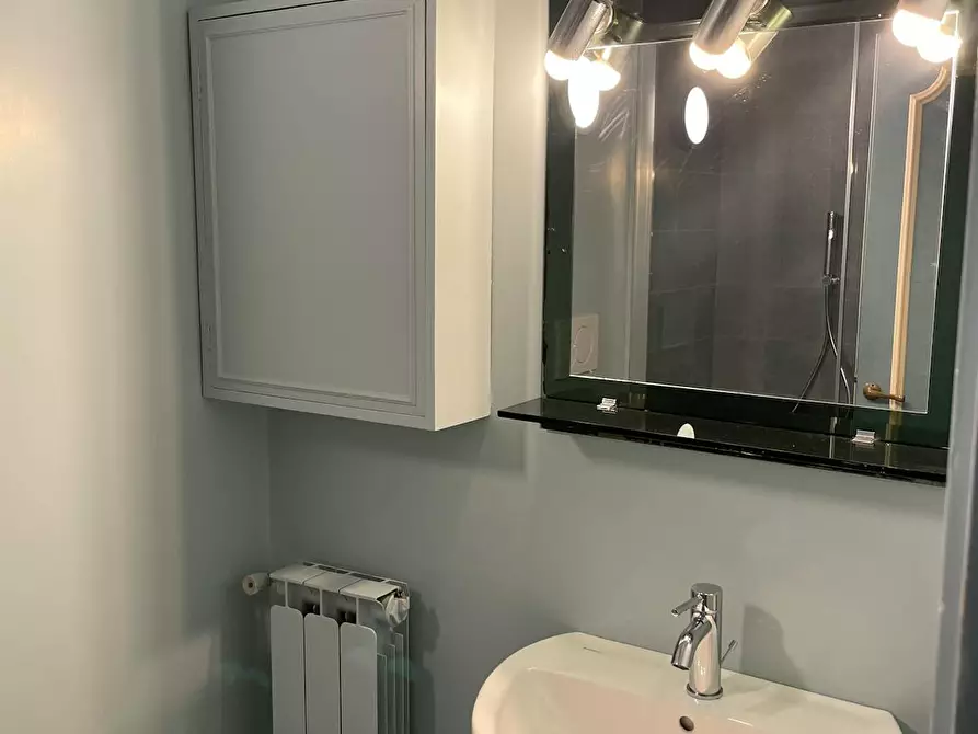 Immagine 8 di Appartamento in affitto  in Piazza Santa Felicita a Firenze