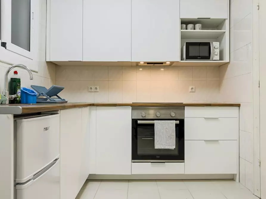 Immagine 10 di Camera in affitto  in Carrer Numància a Barcelona