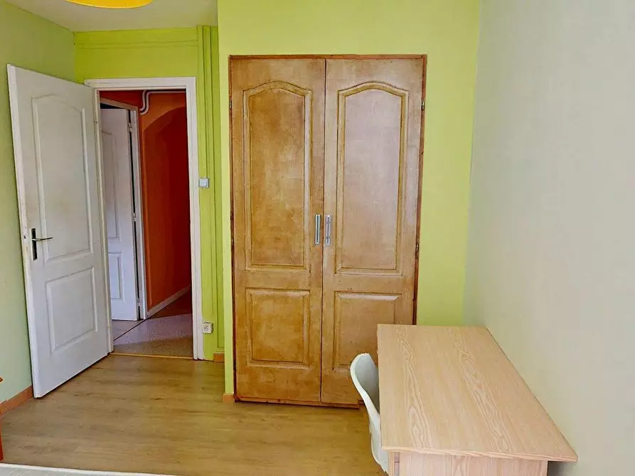 Immagine 10 di Appartamento in affitto  in Rue de Tardy a Saint-Étienne