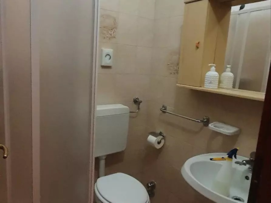 Immagine 9 di Camera in affitto  in Via Principessa Clotilde a Torino