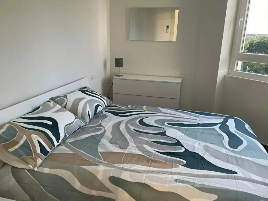 Immagine 6 di Appartamento in affitto  in Via Spezia a Milano