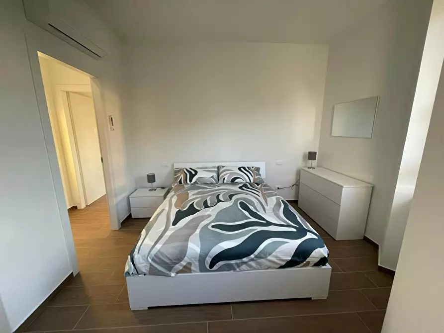 Immagine 4 di Appartamento in affitto  in Via Spezia a Milano
