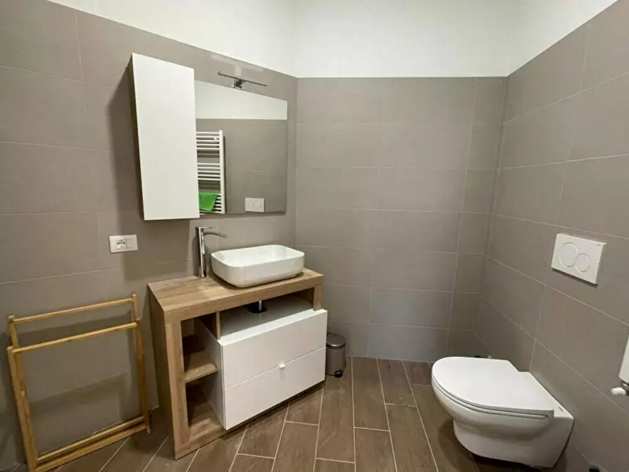 Immagine 9 di Appartamento in affitto  in Via Spezia a Milano