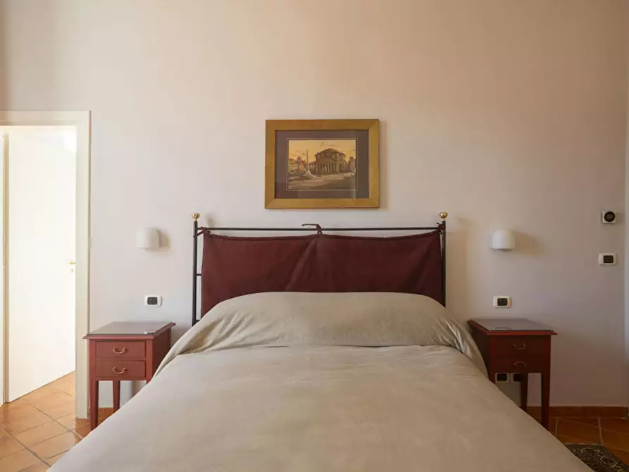 Immagine 3 di Appartamento in affitto  in Via Cavour a Roma