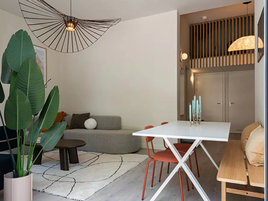 Immagine 1 di Appartamento in affitto  in Laan van Nieuw Oosteinde a Voorburg