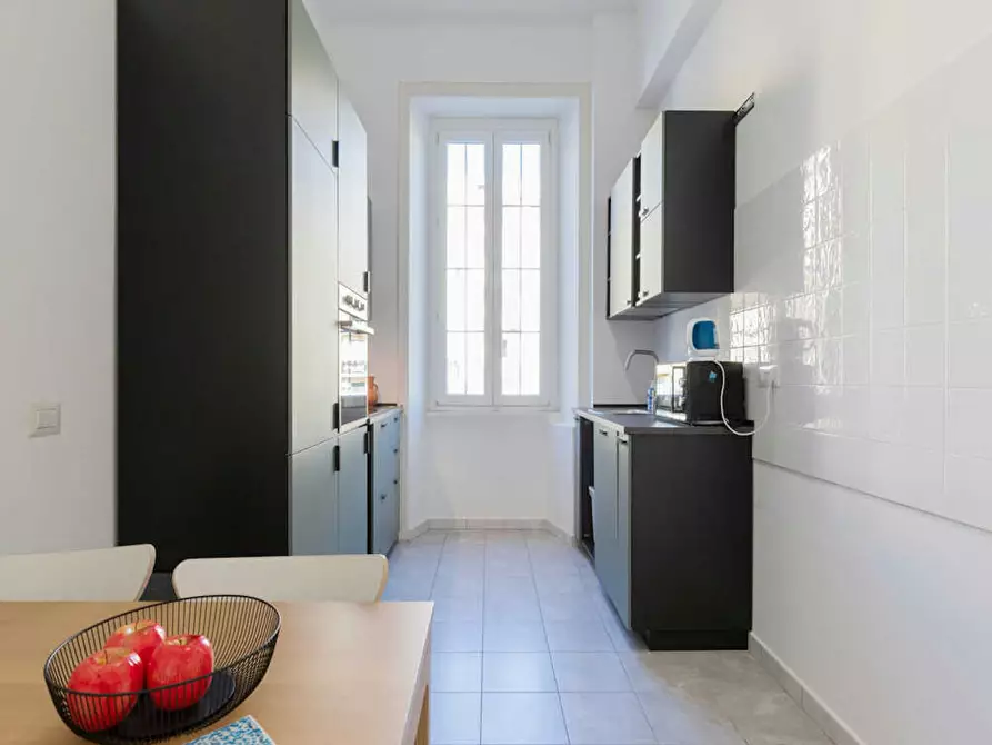 Immagine 5 di Camera in affitto  in Via Giovanni Bettolo a Roma