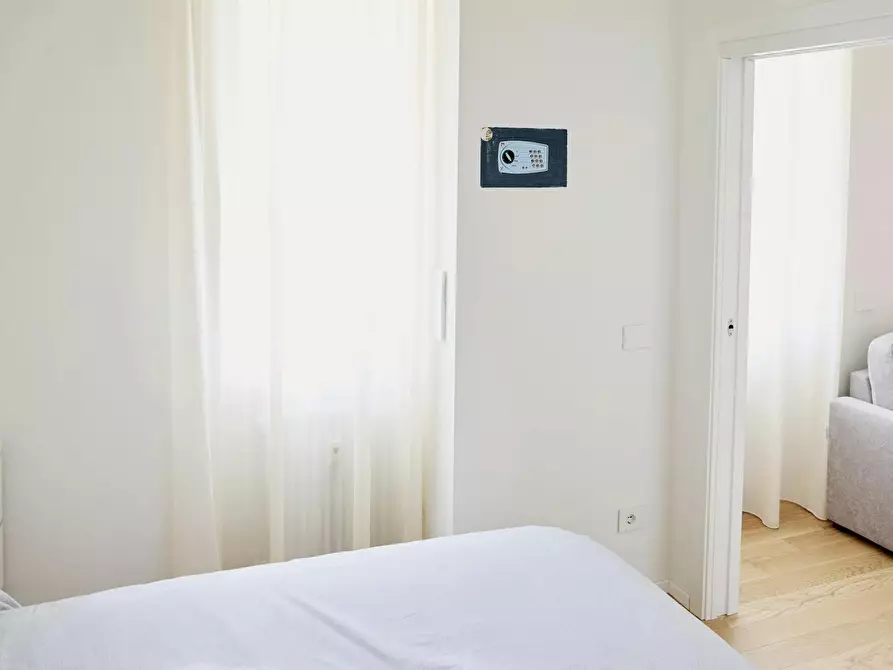 Immagine 9 di Appartamento in affitto  in Via Tortona a Milano