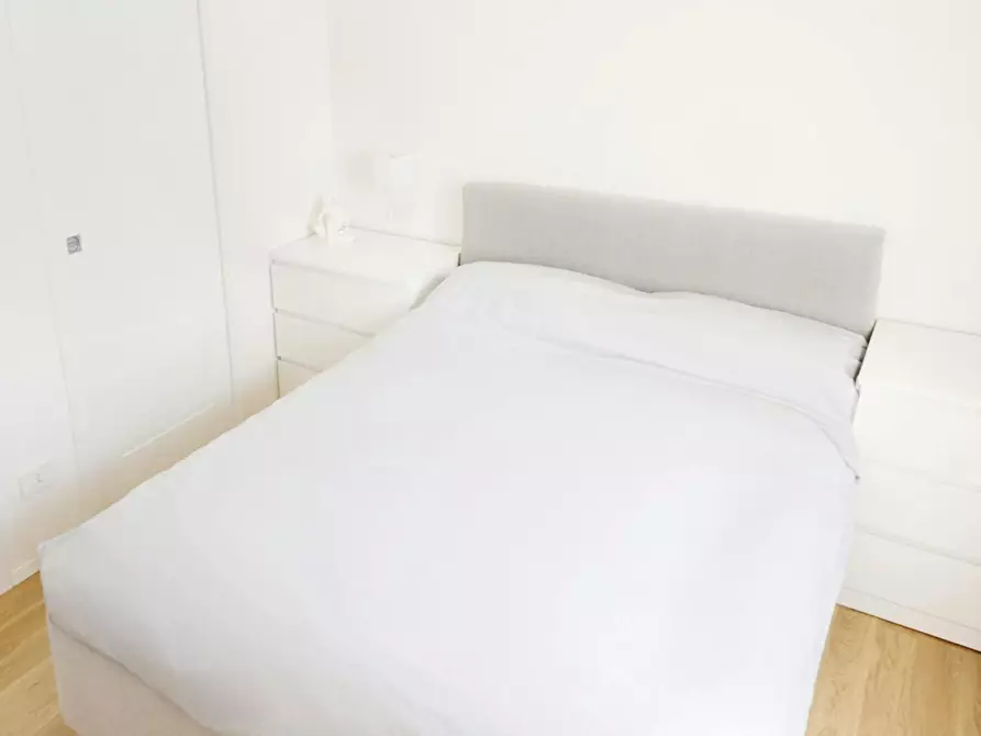 Immagine 3 di Appartamento in affitto  in Via Tortona a Milano