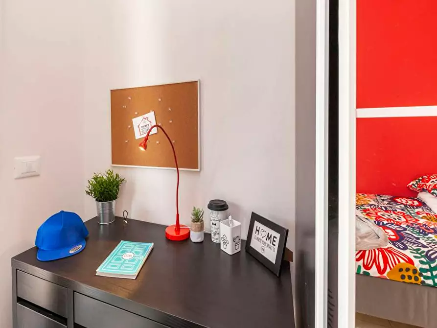 Immagine 5 di Camera in affitto  in Via Giuseppe Regaldi a Milano