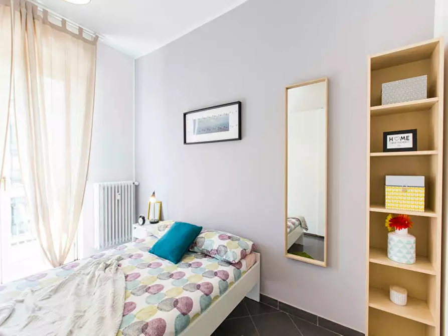 Immagine 1 di Camera in affitto  in Via Ginestre a Buccinasco