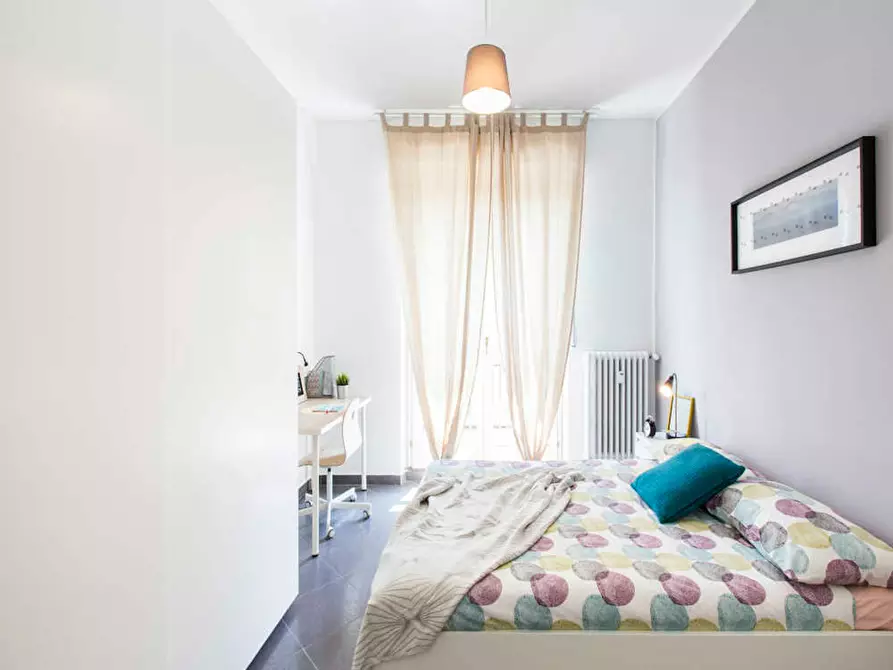 Immagine 4 di Camera in affitto  in Via Ginestre a Buccinasco