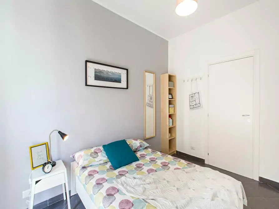 Immagine 3 di Camera in affitto  in Via Ginestre a Buccinasco