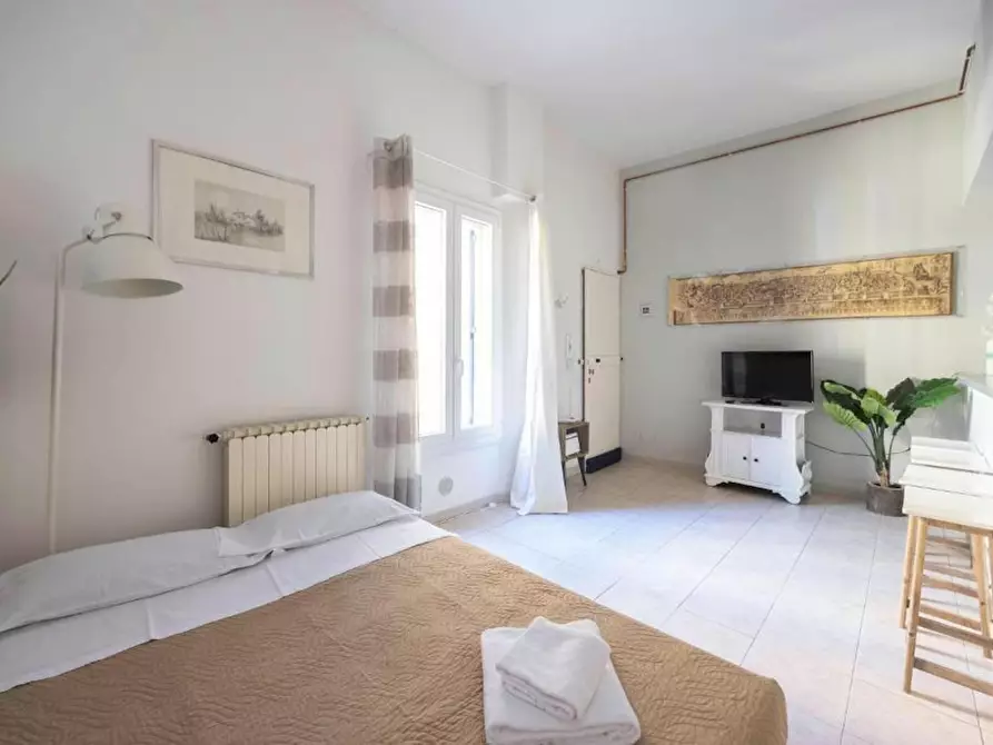 Immagine 4 di Appartamento in affitto  in Via Santo Stefano a Bologna
