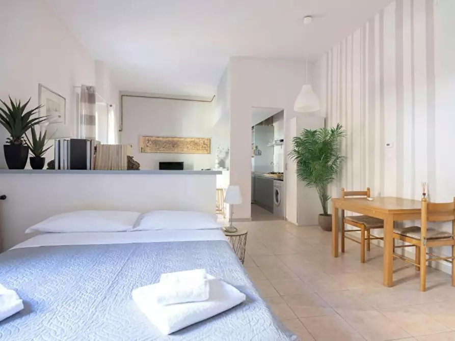 Immagine 7 di Appartamento in affitto  in Via Santo Stefano a Bologna