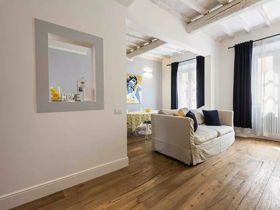 Immagine 10 di Appartamento in affitto  in Via degli Alfani a Firenze