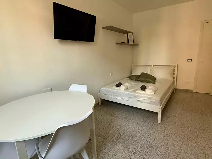 Immagine 2 di Camera in affitto  in Via Giuseppe Garibaldi a Pisa