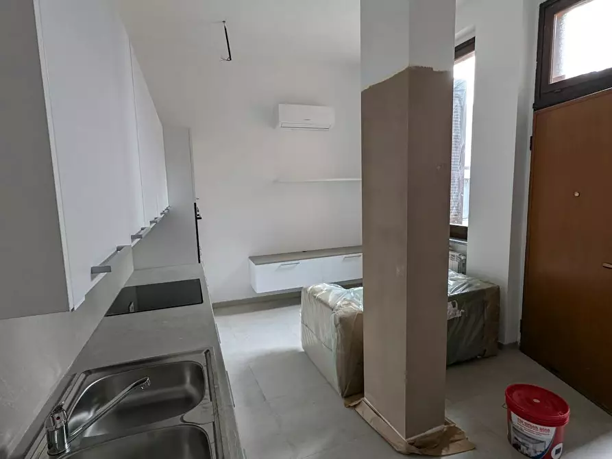 Immagine 4 di Camera in affitto  in Via Monte Popera a Milano