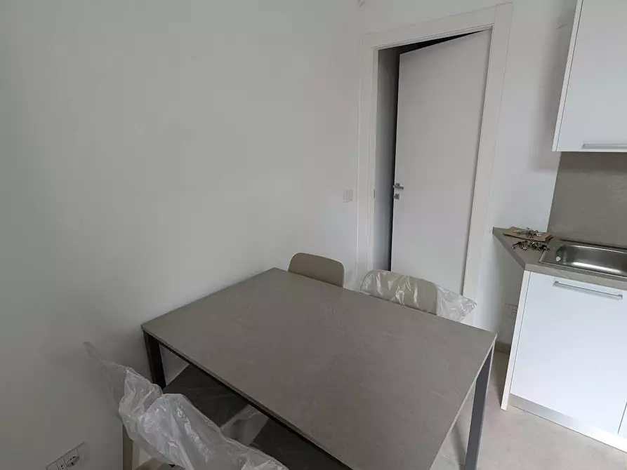 Immagine 8 di Camera in affitto  in Via Monte Popera a Milano