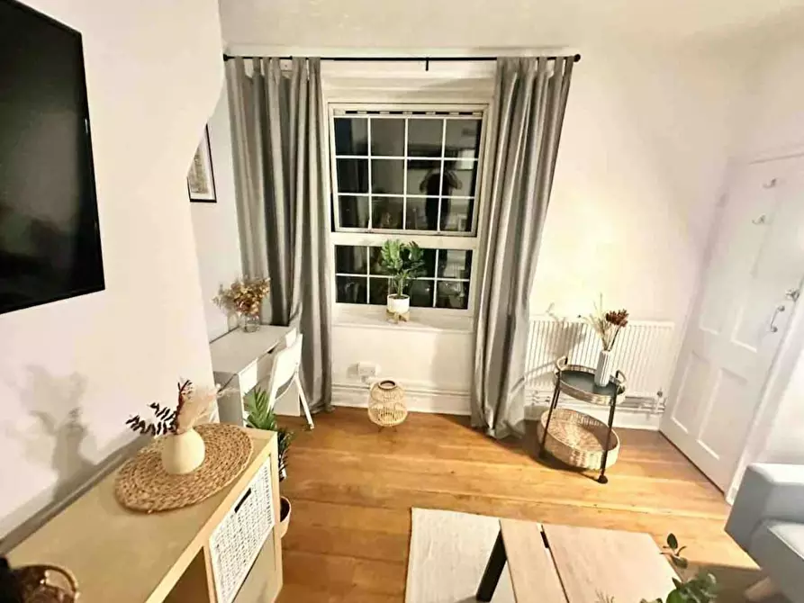 Immagine 8 di Appartamento in affitto  in Haddo Street a Greenwich