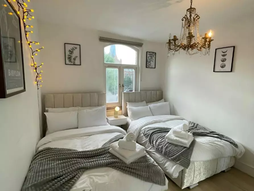 Immagine 7 di Appartamento in affitto  in Tower Bridge Road a Camberwell