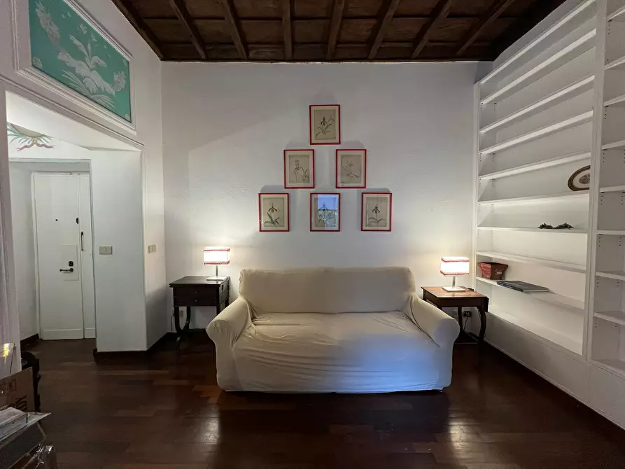 Immagine 2 di Appartamento in affitto  in Via di San Calisto a Roma