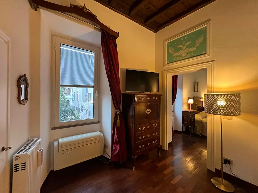 Immagine 3 di Appartamento in affitto  in Via di San Calisto a Roma