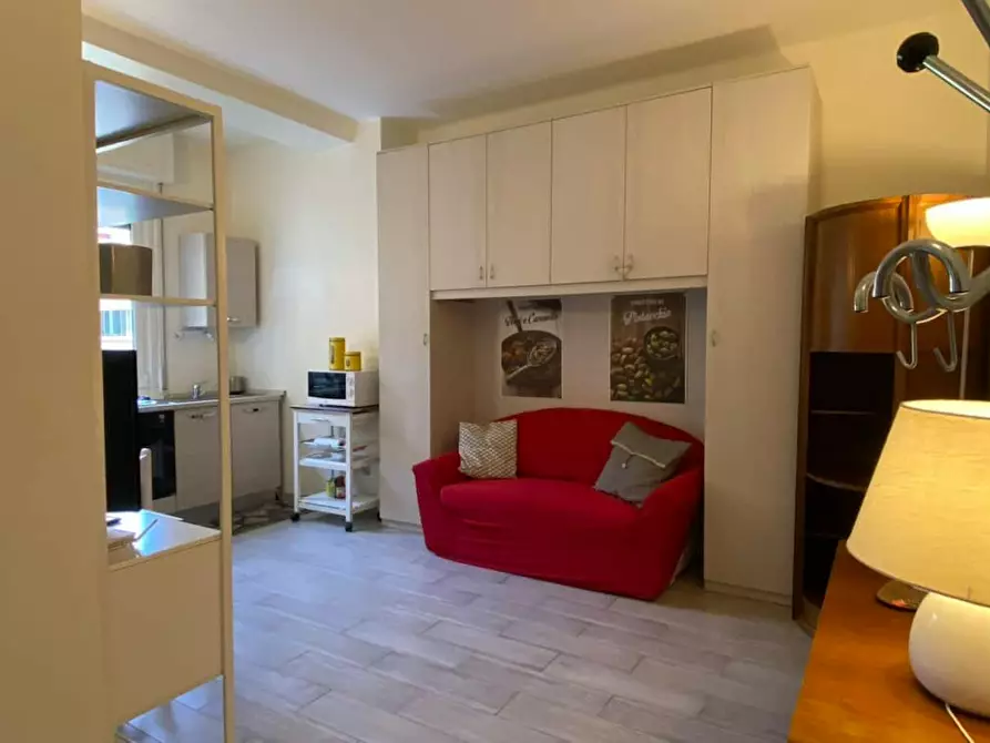 Immagine 3 di Appartamento in affitto  in Via Giovanni Pezzotti a Milano