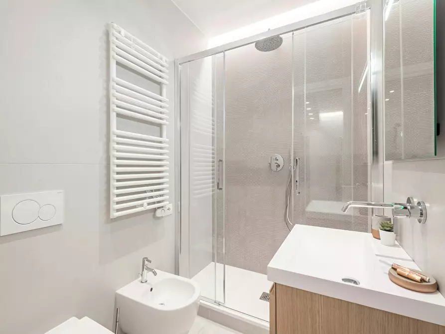 Immagine 6 di Appartamento in affitto  in Via Tacito a Roma