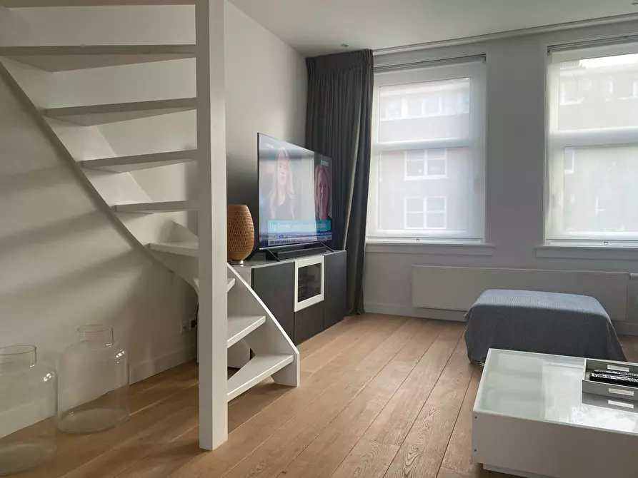 Immagine 9 di Appartamento in affitto  in Jan Haringstraat a Amsterdam