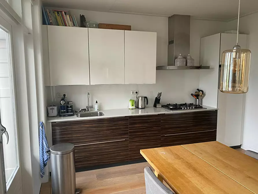 Immagine 2 di Appartamento in affitto  in Jan Haringstraat a Amsterdam