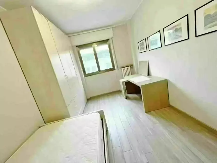 Immagine 4 di Camera in affitto  in Via Ugo Ojetti a Milano