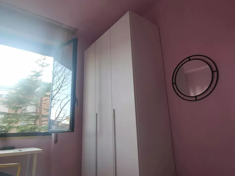 Immagine 6 di Camera in affitto  in Via Donato Bramante a Pisa