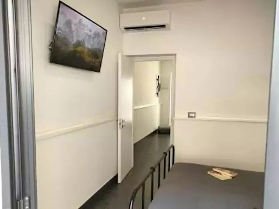 Immagine 8 di Casa indipendente in affitto  in Via Cutrone a Catania