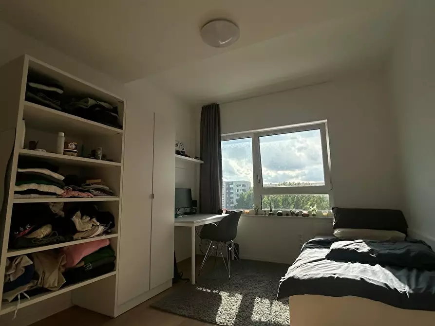 Immagine 2 di Appartamento in affitto  in Am Tierpark a Berlin