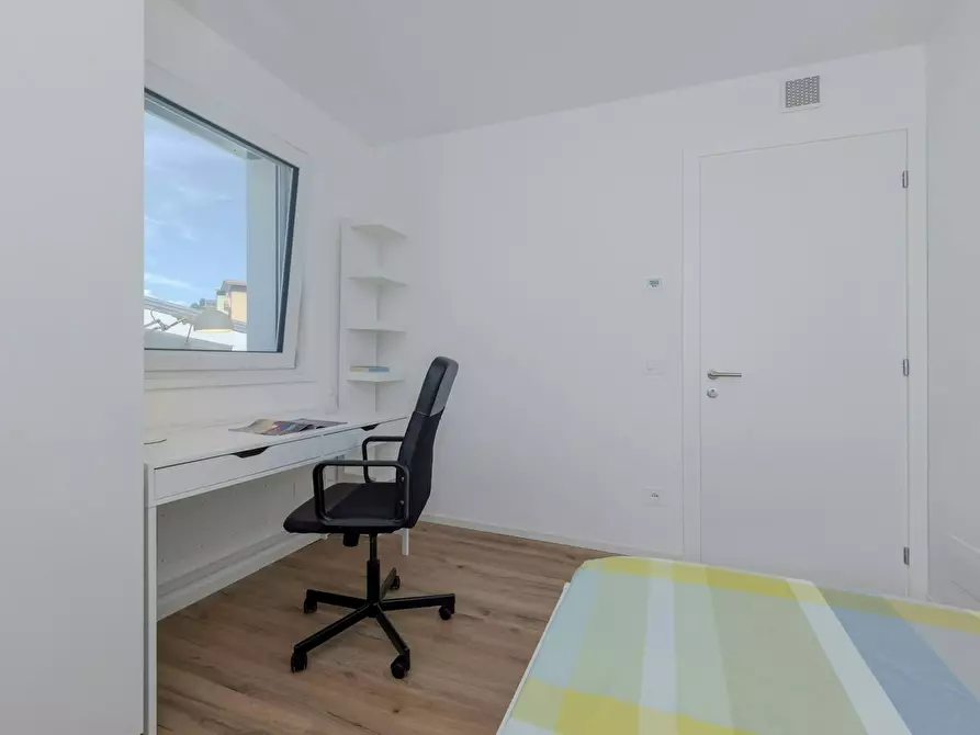 Immagine 5 di Camera in affitto  in Via per Cognola a Trento