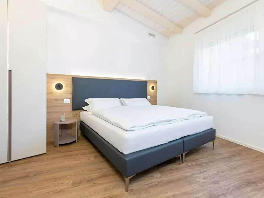 Immagine 2 di Camera in affitto  in Via San Giovanni a Trento