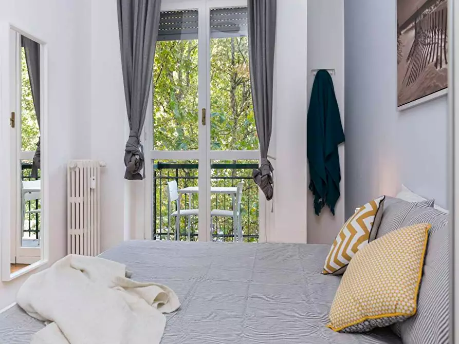 Immagine 3 di Camera in affitto  in Via dei Pioppi a Buccinasco