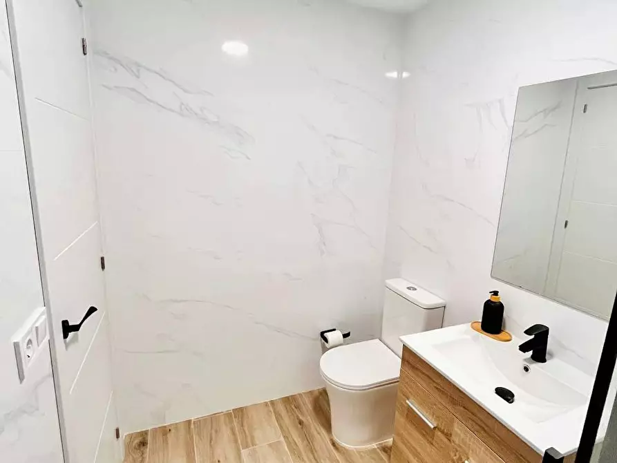 Immagine 8 di Appartamento in affitto  in Carrer dels Peixcadors a Castellon De La Plana/Castello De La Pla