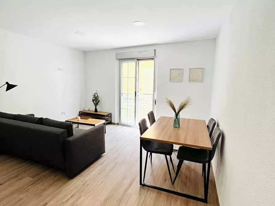 Immagine 1 di Appartamento in affitto  in Carrer dels Peixcadors a Castellon De La Plana/Castello De La Pla