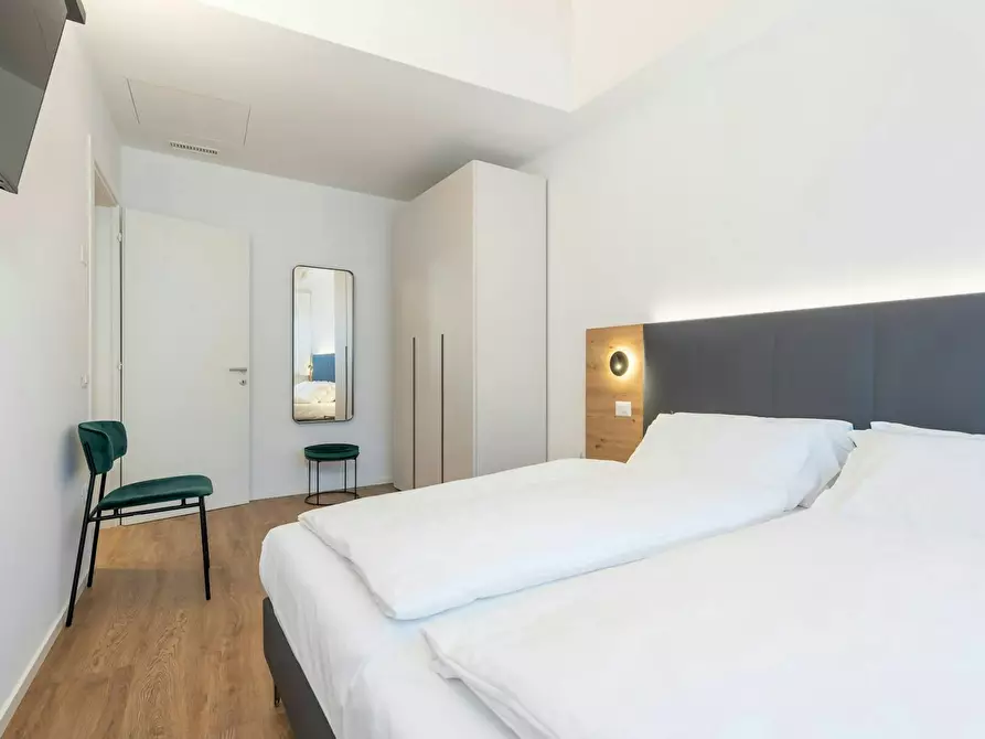 Immagine 3 di Camera in affitto  in Via San Giovanni a Trento