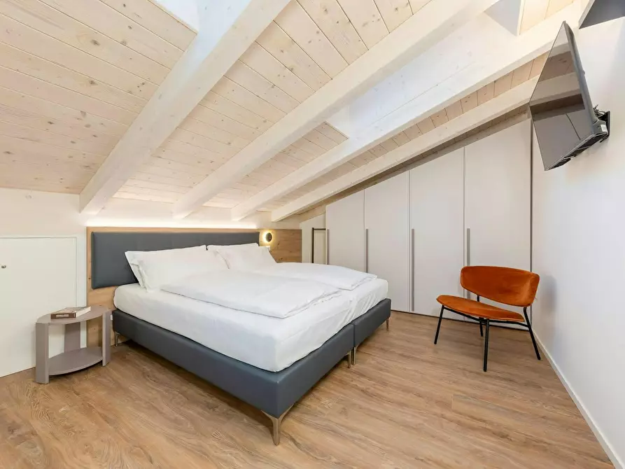 Immagine 1 di Camera in affitto  in Via San Giovanni a Trento